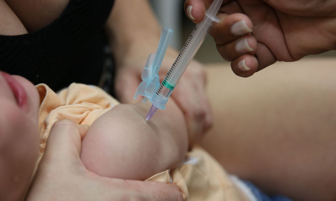Saúde alerta para vacinação contra gripe em grupos prioritários